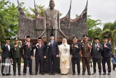 Ketua DPRD Susi Haryati Hadiri Upacara Sumpah Pemuda, Forkopimda Sawahlunto Ziarah ke Makam M. Yamin