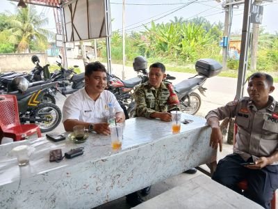 Perkuat Sinergi TNI-Polri, Babinsa Kelurahan Kulim Jalin Koordinasi untuk Jaga Kamtibmas